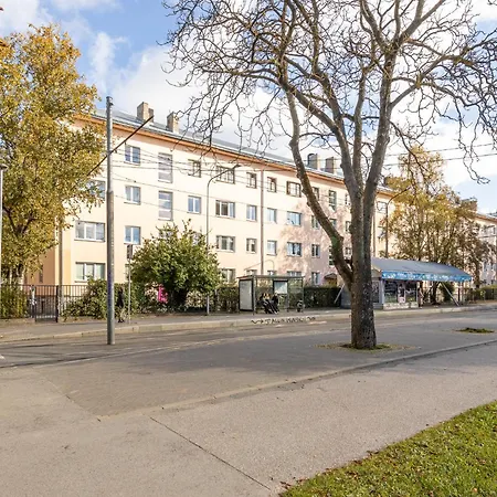 Bright2-Room Next To Kalamaja,Freeparking&Tramstop Διαμέρισμα *