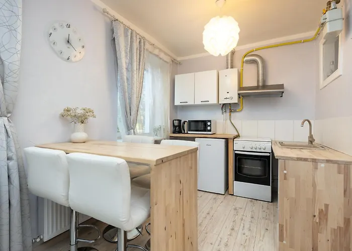 Light, Cozy Appartement