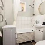 Light, Cozy 아파트